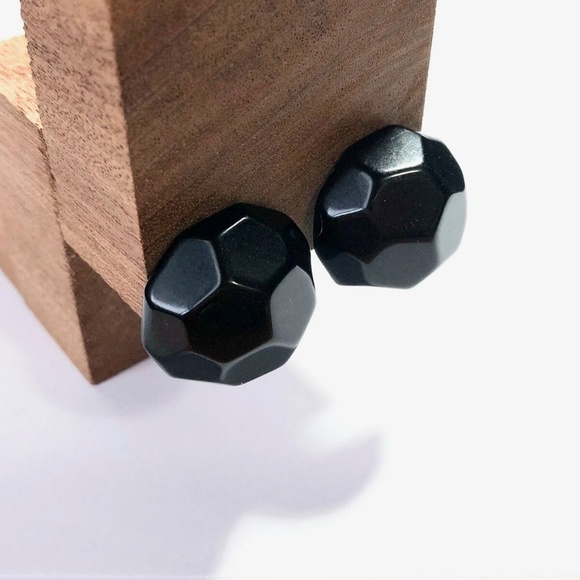 Black Faceted Retro Button Stud Lucite Earrings - Picture 6 of 8
